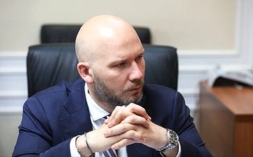 Заседание секции «Цифровая трансформация строительства и ЖКХ» по теме: «Передача информационной модели объектов капитального строительства на этапе эксплуатации»