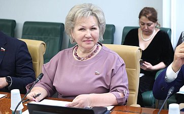 Елена Писарева