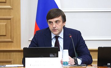 Министр просвещения РФ Сергей Кравцов