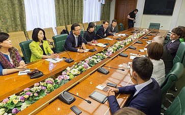 Встреча А. Торшина с представителями Республики Корея