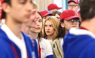 Председатель Совета Федерации Валентина Матвиенко встретилась с участниками культурно-образовательного проекта «Поезд Памяти»