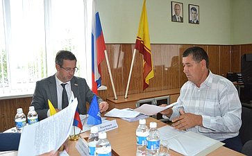 Николай Владимиров встретился с жителями города Козловки и Козловского округа