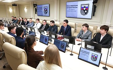 Встреча Романа Маслова с молодежным активом Вологодской области