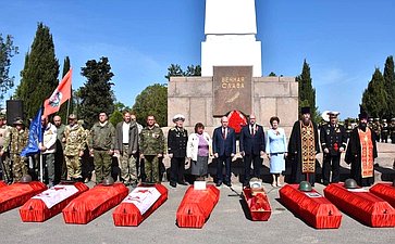Екатерина Алтабаева приняла участие в торжественной церемонии захоронения останков защитников и освободителей Севастополя