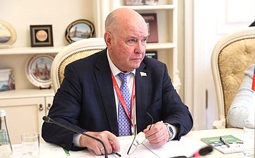 Григорий Карасин