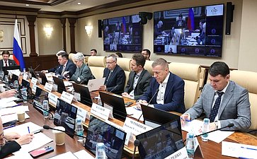 Круглый стол на тему «Совершенствование правового статуса средств индивидуальной мобильности и обеспечение безопасности дорожного движения»