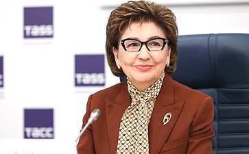 Галина Карелова