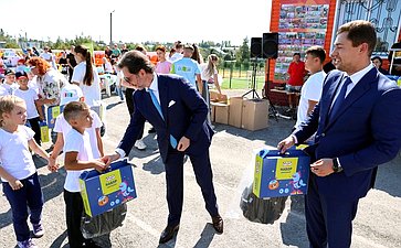 Максим Кавджарадзе поздравил первоклассников с Днём знаний в Липецкой области