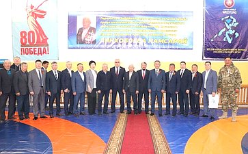 Баир Жамсуев принял участие в открытии Первенства Забайкальского края по вольной борьбе среди юношей
