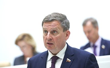 Андрей Епишин