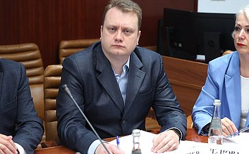 Заседание секции «Цифровая трансформация транспорта» на тему «Электронный документооборот между федеральными органами власти и участниками перевозочного процесса»