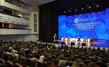 Николай Семисотов принял участие в пленарном заседании регионального этапа XXXIV Международных Рождественских образовательных чтений