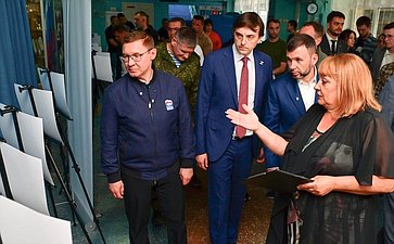 Рабочий визит первого заместителя Председателя Совета Федерации Владимира Якушева в Донецк