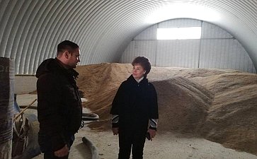 Татьяна Гигель в ходе рабочей поездки по региону побывала в урочище Верх-Байгабак Чемальского района