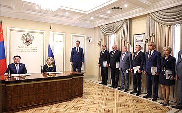 Подписание Положения о деятельности Комиссии по сотрудничеству Федерального Собрания РФ и Великого Государственного Хурала Монголии