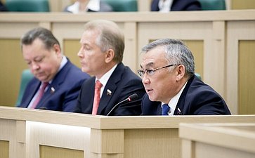 Б. Жамсуев 371-е заседание Совета Федерации