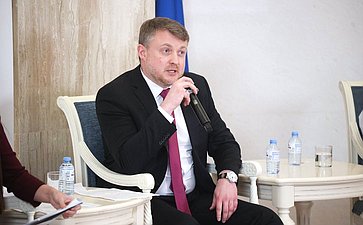 Второй Всероссийский телемарафон «Марафон здоровья #ВМЕСТЕЗДОРОВО» совместно с Советом по региональному здравоохранению при СФ