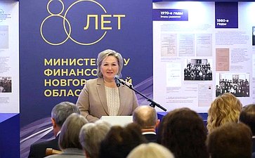 Елена Писарева приняла участие в торжественных мероприятиях, посвящённых 80-летним юбилеям деятельности финансовой службы и органов юстиции в Новгородской области