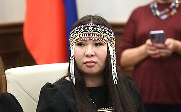 Встреча сенаторов РФ с участниками второго потока образовательной программы «Актуальные проблемы и эффективные практики устойчивого развития коренных малочисленных народов Севера, Сибири и Дальнего Востока»
