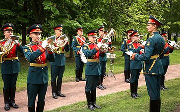 Церемония высадки деревьев в рамках проведения международной эколого-патриотической акции «Сад памяти», приуроченной к году Защитника Отечества