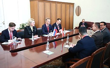 Встреча первого заместителя Председателя СФ Андрея Яцкина с заместителем председателя Народного консультативного конгресса Республики Индонезии