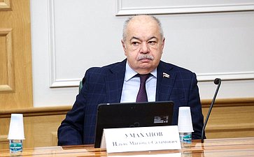 Ильяс Умаханов