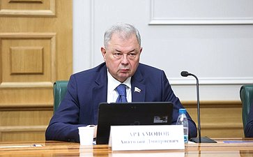 Анатолий Артамонов