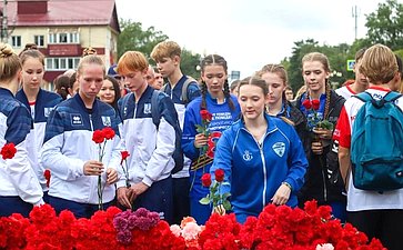 Андрей Хапочкин принял участие в церемонии старта финального этапа эстафеты «От Победы к Победе!»