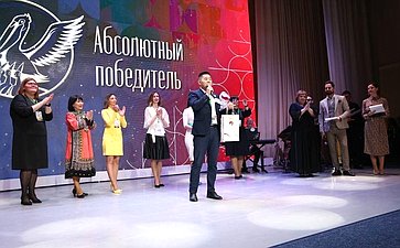 Андрей Базилевский поздравил победителей и лауреатов регионального этапа Всероссийского конкурса «Учитель года – 2023»