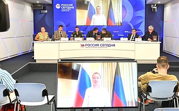 Владимир Джабаров и Наталья Никонорова приняли участие в пресс-конференции, посвященной расследованию военных преступлений киевского режима в Курской области и Донецкой Народной Республике