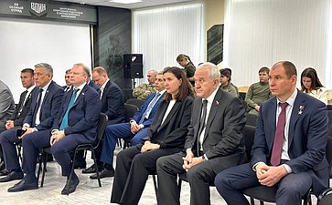 В рамках выездного заседания Комитета СФ по обороне и безопасности сенаторы посетили Центр военно-спортивной подготовки ВОИН