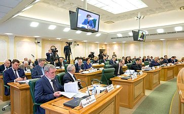 Заседание Совета по Арктике и Антарктике на тему «Актуальные проблемы здравоохранения в субъектах РФ, входящих в состав Арктической зоны РФ»