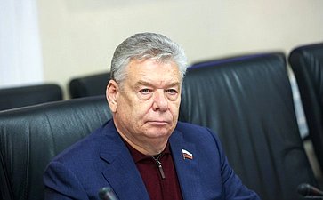 Николай Воробьев