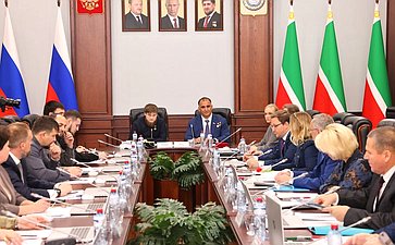 Мохмад Ахмадов провел выездное заседание Экспертного совета по физической культуре и спорту при Комитете СФ по социальной политике