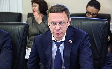 Виталий Назаренко