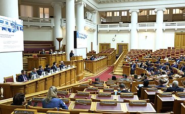 Сенаторы приняли участие в Пленарном заседании Второй международной конференции «Русский язык – основа интеграционного диалога в регионе СНГ»