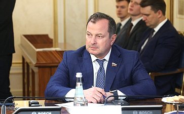 Юрий Федоров