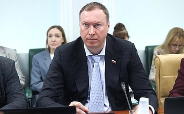 Тарас Хтей