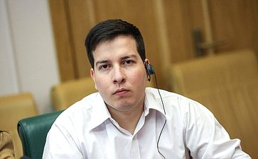 Сергей Кисляк провел встречу с латиноамериканской делегацией Молодежного форума Россия — Латинская Америка Hablemos con Rusia