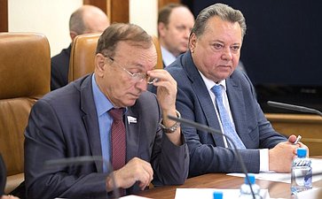 И. Чернышенко и Б. Невзоров