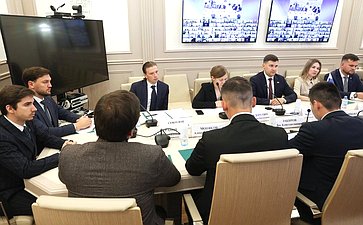 Заседание Палаты молодых законодателей при Совете Федерации