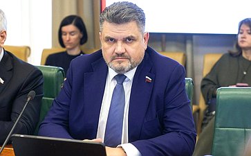 Александр Жуков