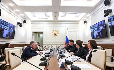 Совещание Комитета СФ по аграрно-продовольственной политике и природопользованию «О предварительных итогах реализации мероприятий по реконструкции общежития № 1 и капитального ремонта общежития № 4 Алтайского государственного аграрного университета»