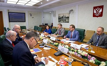 Встреча К. Косачева с представителями Фонда Карнеги, участниками проекта «Взаимодействие России, Китая, США и меняющийся мировой порядок»