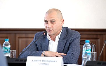 Совещание Комитета СФ по Регламенту и организации парламентской деятельности совместно с Комитетом СФ по конституционному законодательству и государственному строительству
