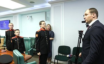 Встреча сенатора РФ Дмитрия Перминова с учащимися Суворовского училища
