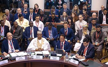 «Низкоуглеродные решения для развития «зеленой» экономики». XI Невский международный экологический конгресс
