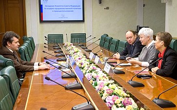 Встреча О. Тимофеевой с Руководителем фракции партии левых в горсовете Квакенбрюк А. Маурером