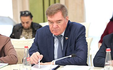 Александр Савин (автор: Пресс-служба Министерства экономики и территориального развития Республики Дагестан)