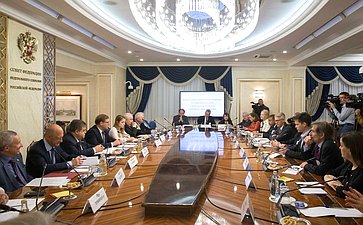 Встреча членов Комитета СФ по международным делам с американскими экспертами по контролю над вооружениями